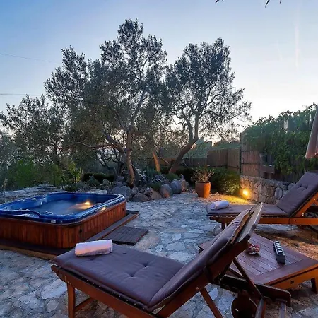 Ferienhaus Fuer 2 Personen 1 Kind Ca 45 Qm In Makarska, Dalmatien Mitteldalmatien Holiday home *